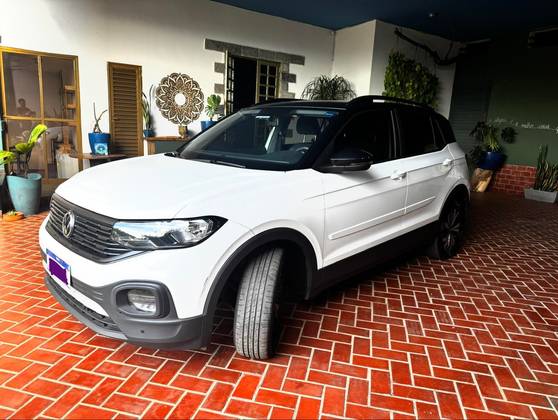 VOLKSWAGEN T-CROSS 1.0 200 TSI TOTAL FLEX SENSE AUTOMÁTICO VOLKSWAGEN T-CROSS 1.0 200 TSI TOTAL FLEX SENSE AUTOMÁTICO